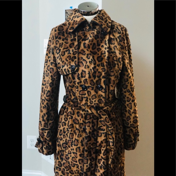 Betsey Johnson Leopard Print Faux Fur trench coat Sz m - Picture 9 of 16